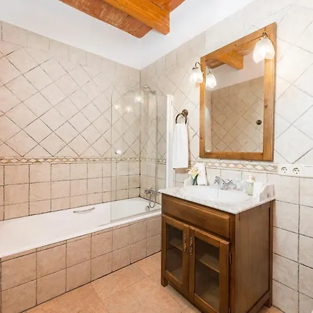Grau 32 Villa Sencelles